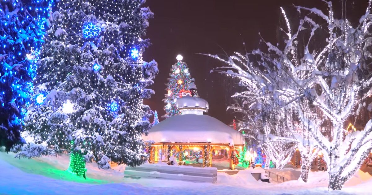 Christmas clearance town hallmark